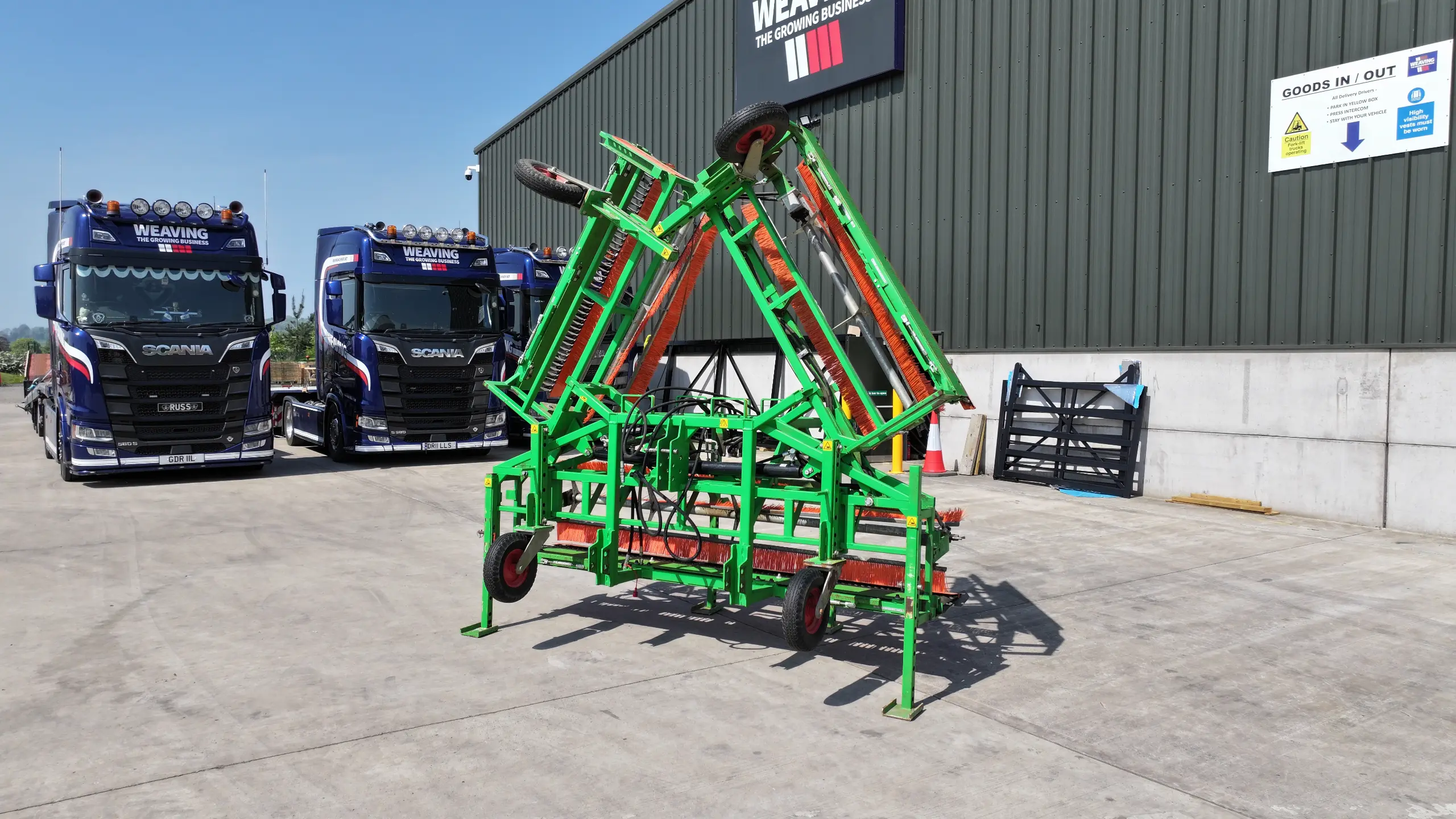 USED COMBCUT WEED PULLER 6M - Banner